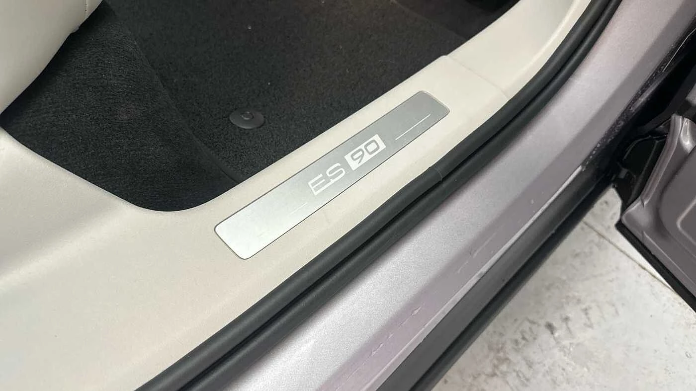 Volvo-ES90-image-39