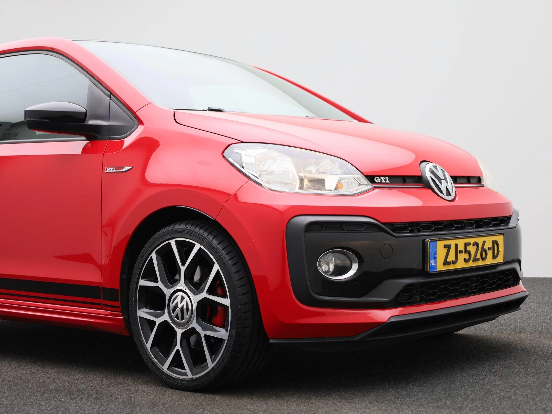 Volkswagen up! 1.0 TSI GTI