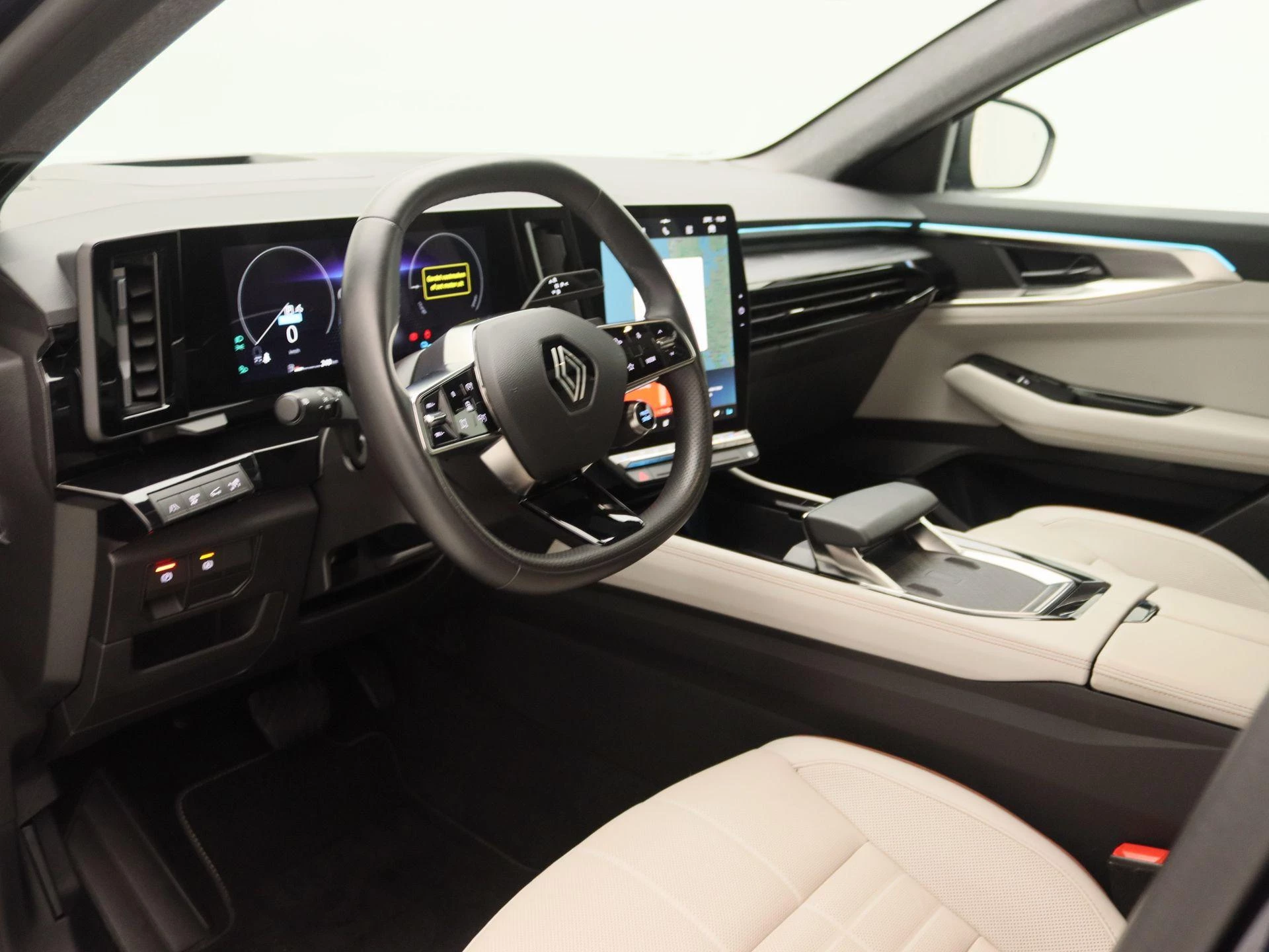 Renault Espace E-Tech full hybrid 200 iconic 7p.