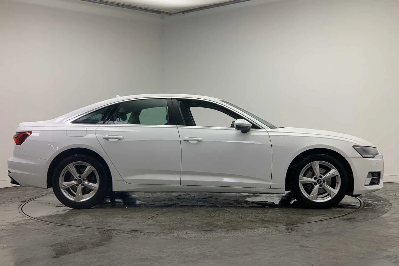 Audi-A6-image-3