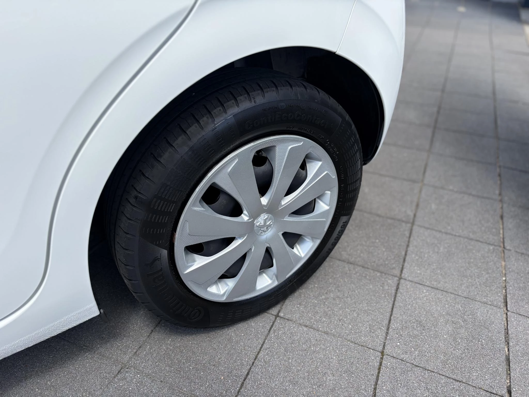 Peugeot-108-image-10