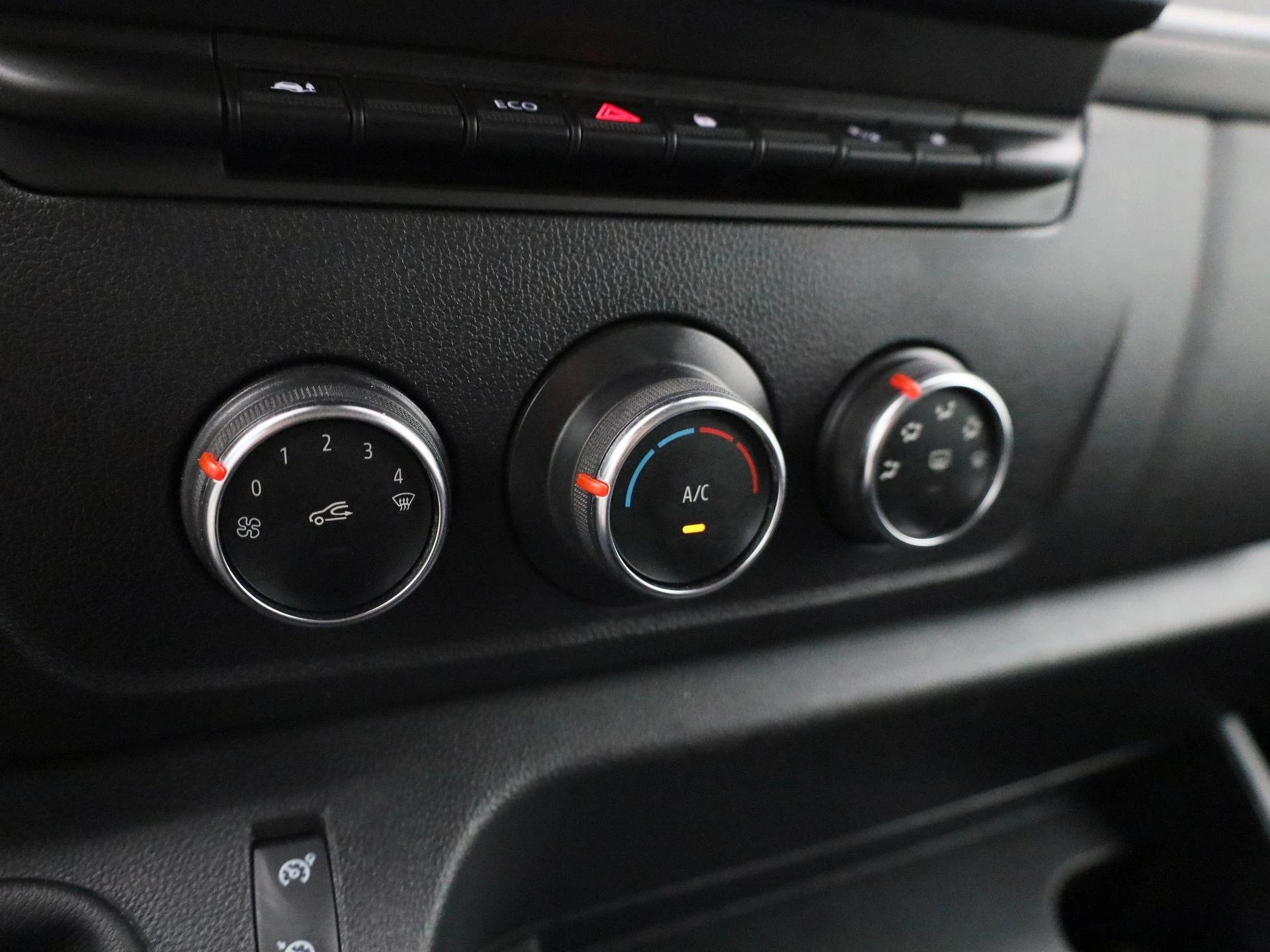 Renault-Master-image-16