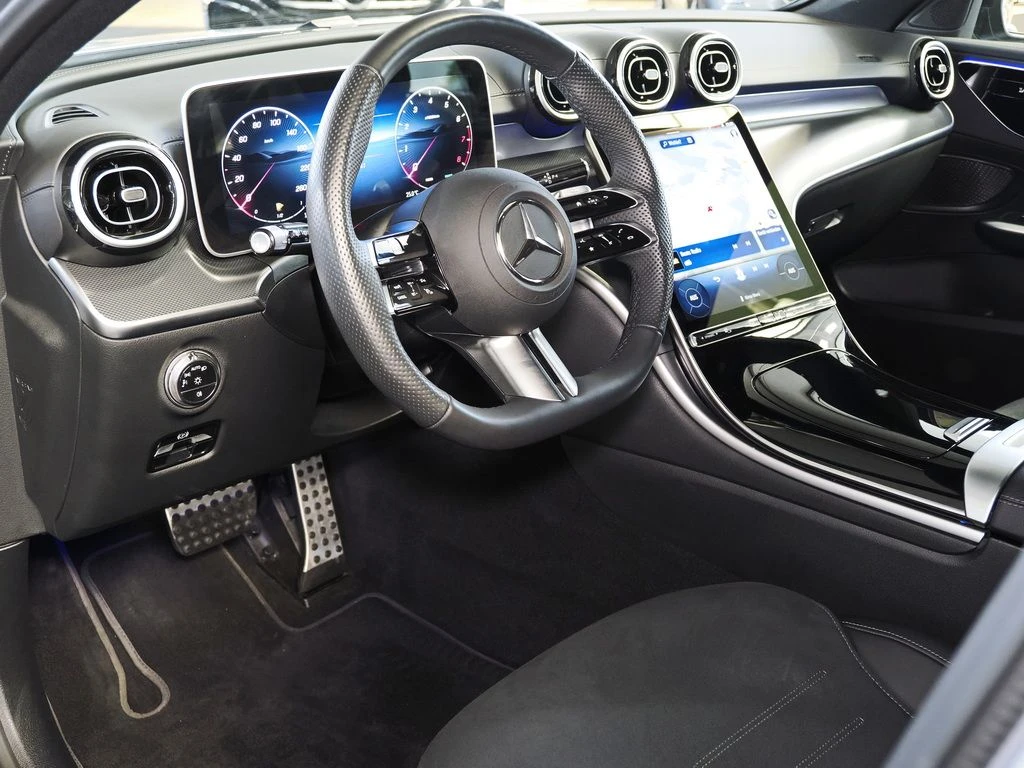 Mercedes-Benz-C-Klasse 200-image-8