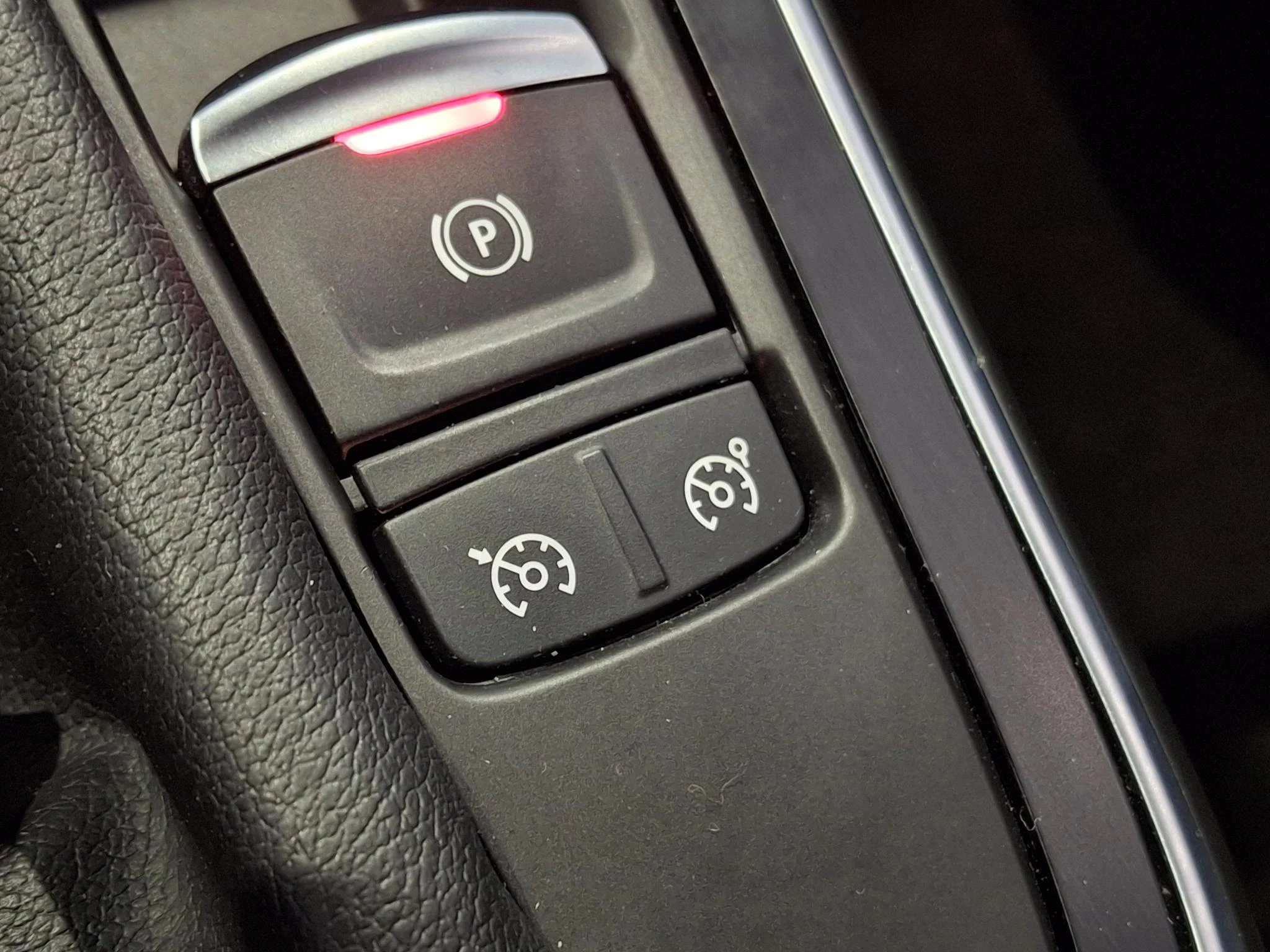 Renault-Grand Scénic-image-19