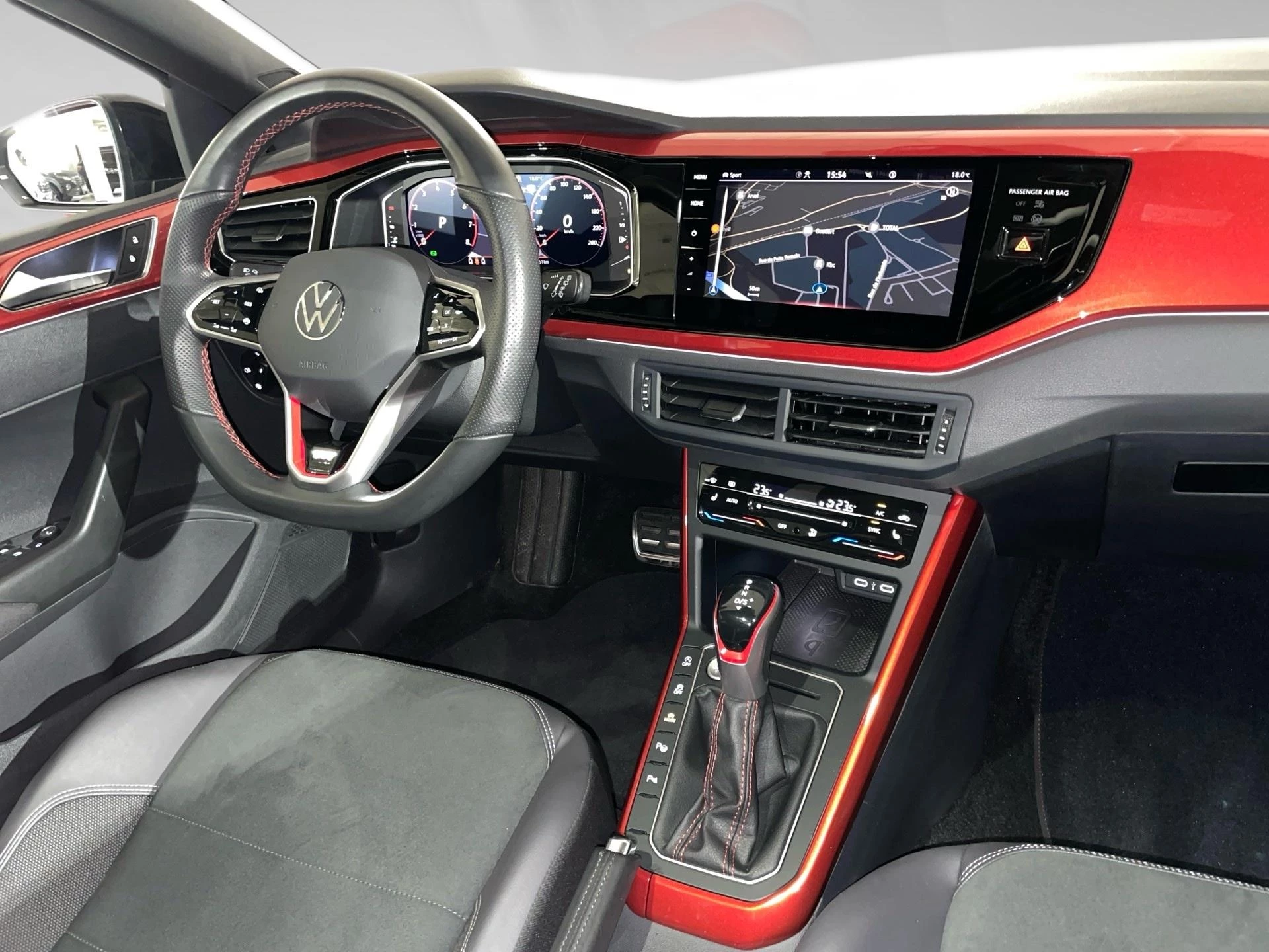Volkswagen-Polo-image-6