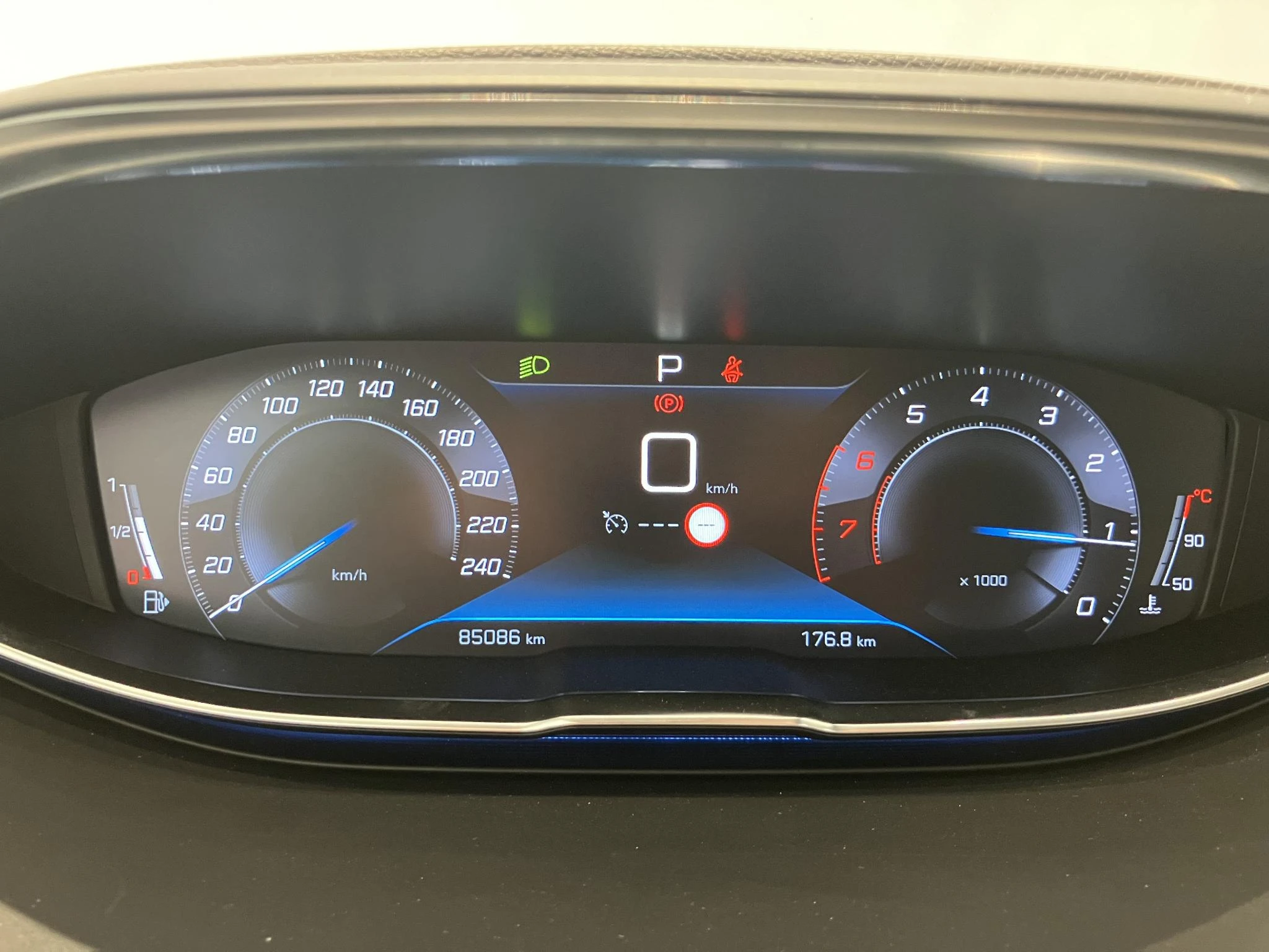 Peugeot-3008-image-20