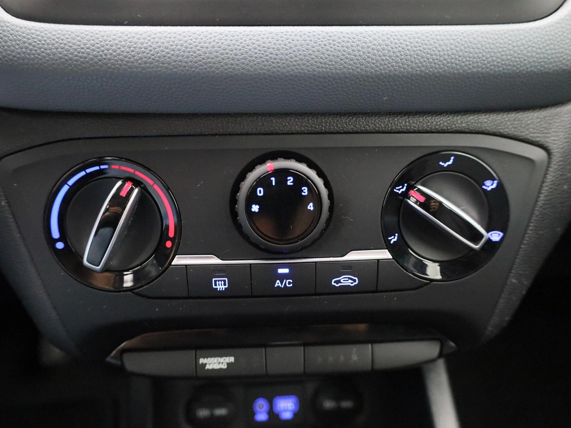 Hyundai-i20-image-16