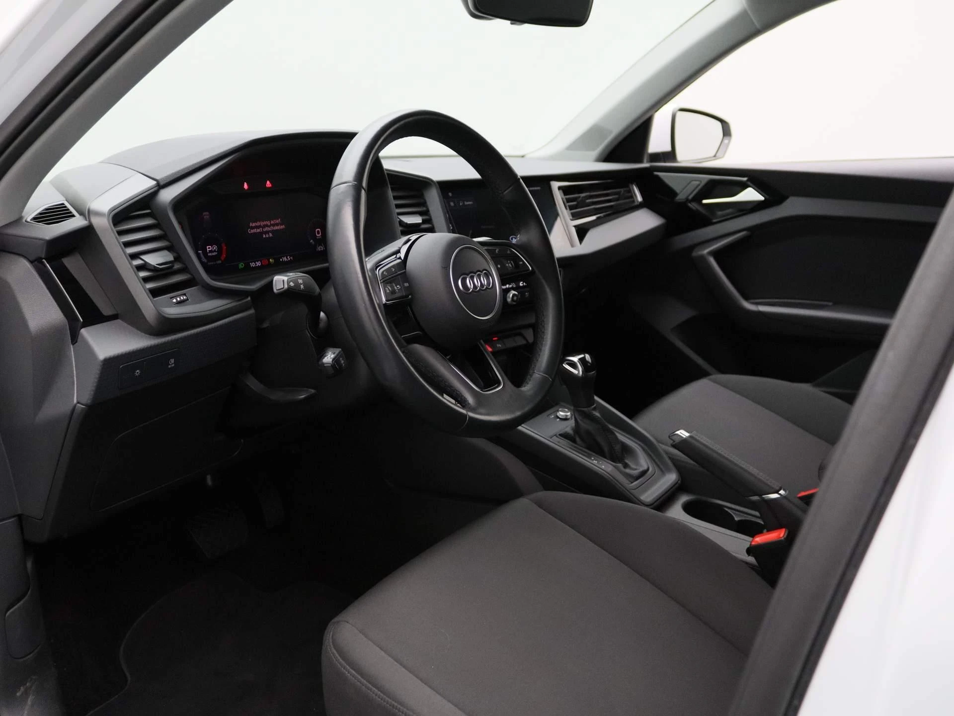 Audi-A1 Sportback-image-15