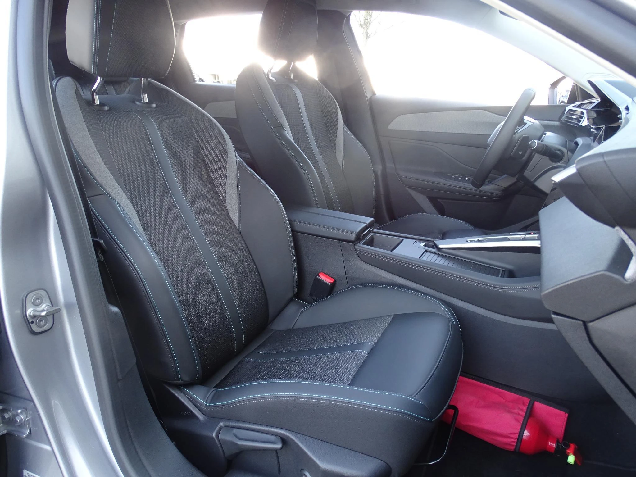 Peugeot-308-image-10