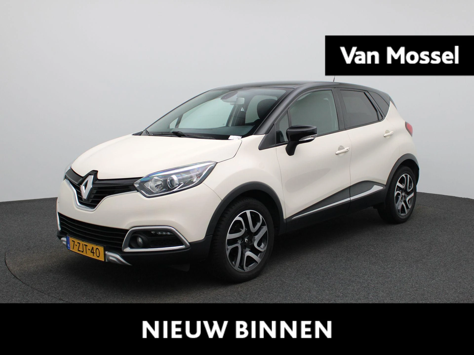 Renault-Captur-image-0