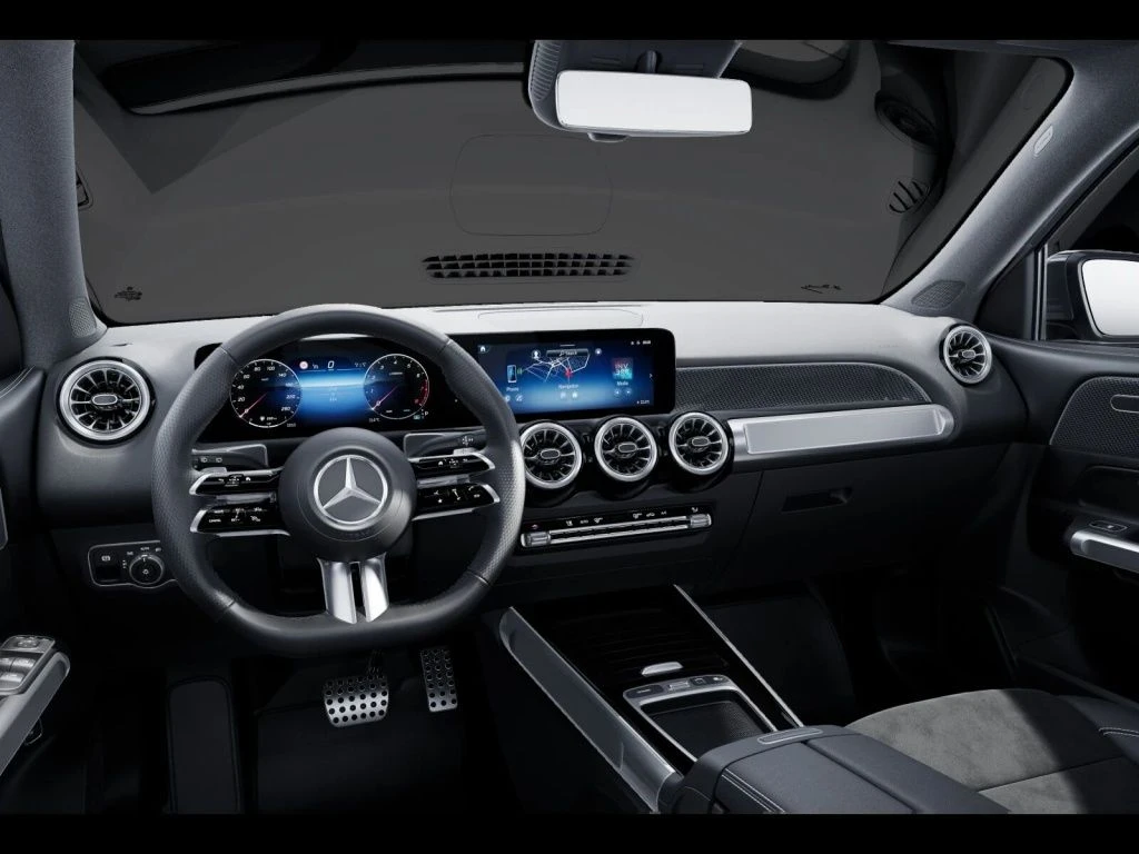 Mercedes-Benz-GLB 200-image-9
