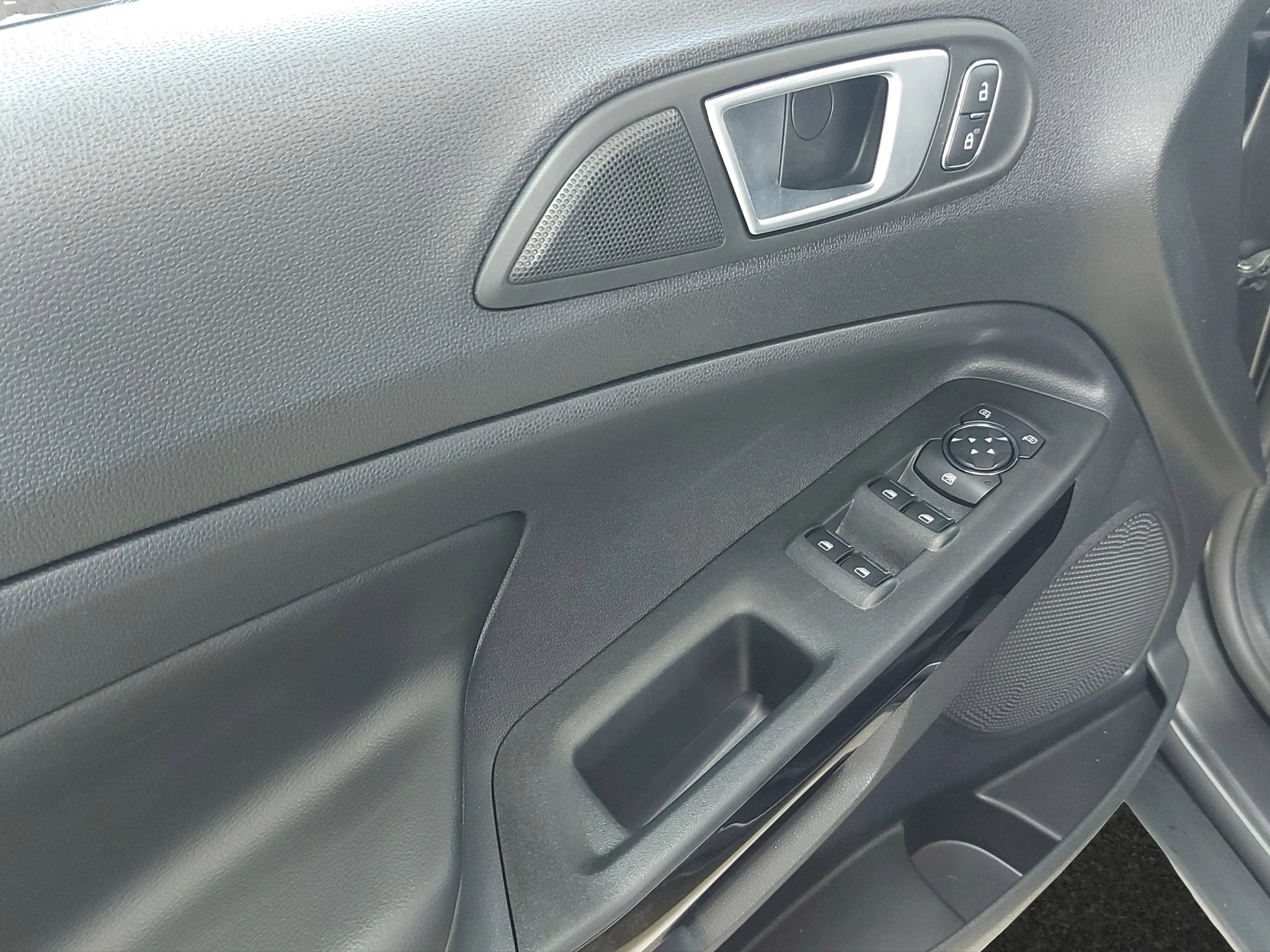 Ford EcoSport 1.0 EcoBoost Titanium Start/Stopp (EURO 6