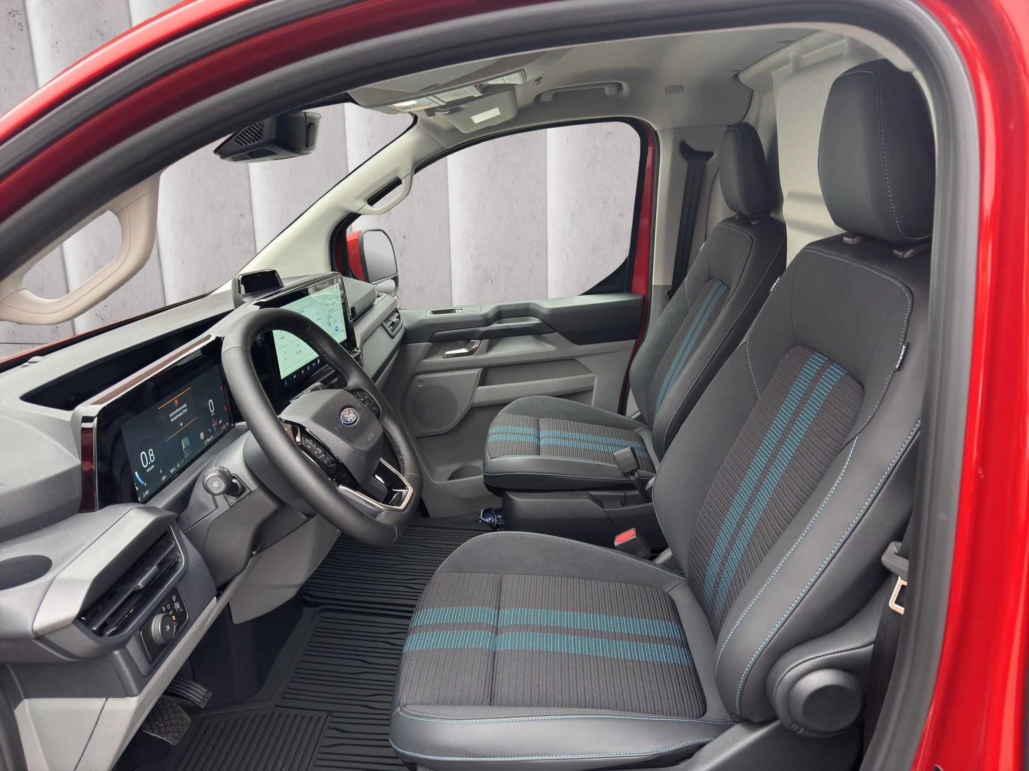 Ford Transit Custom Kastenwagen Sport 320 L1 2.0 l EcoBlue. 8-Gang-Automatik. AWD