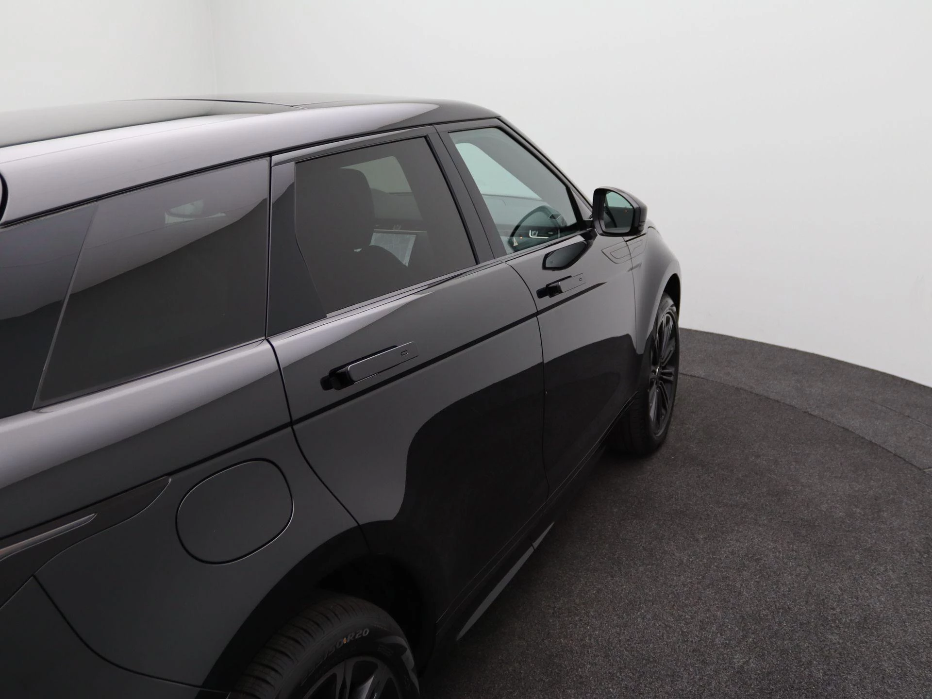 Land Rover-Range Rover Evoque-image-44