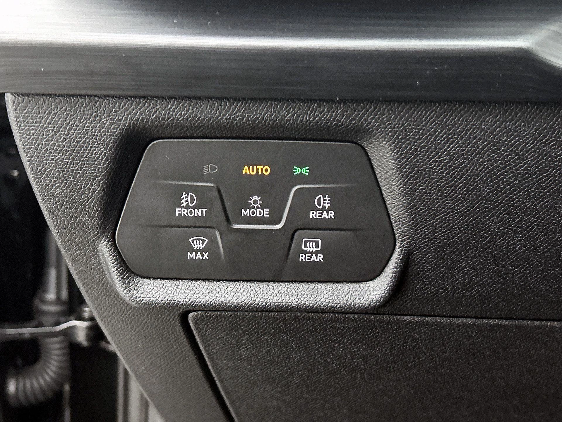 CUPRA Leon 1.4 e-Hybrid VZ Performance