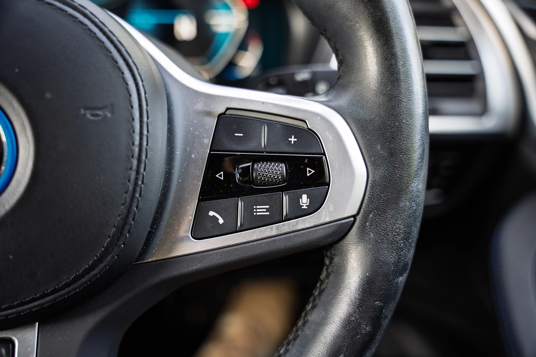 BMW-iX3-image-16