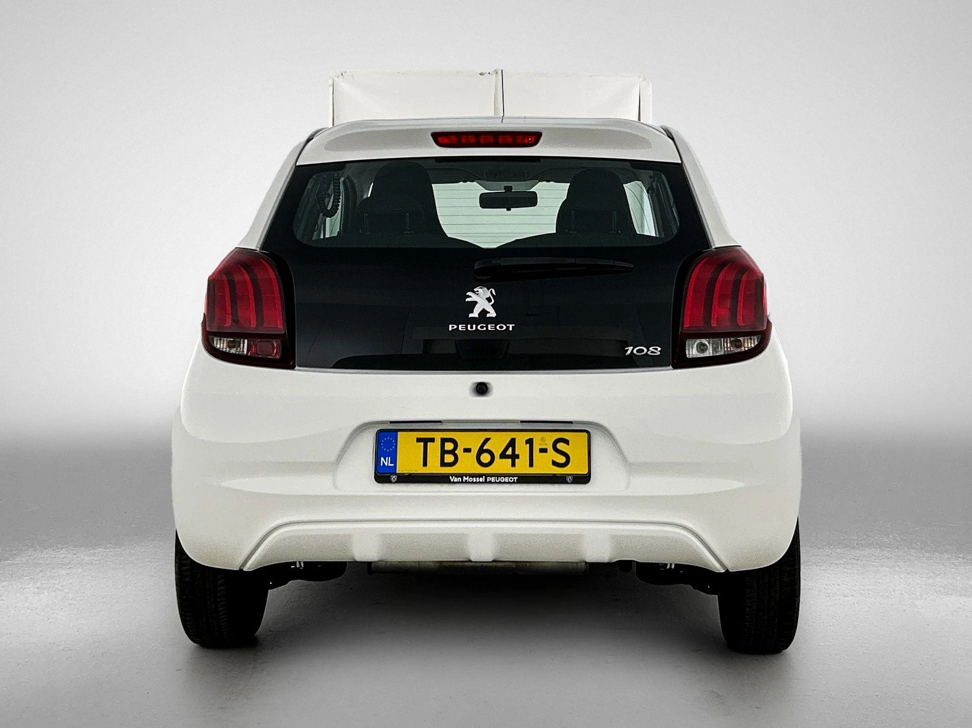Peugeot-108-image-2