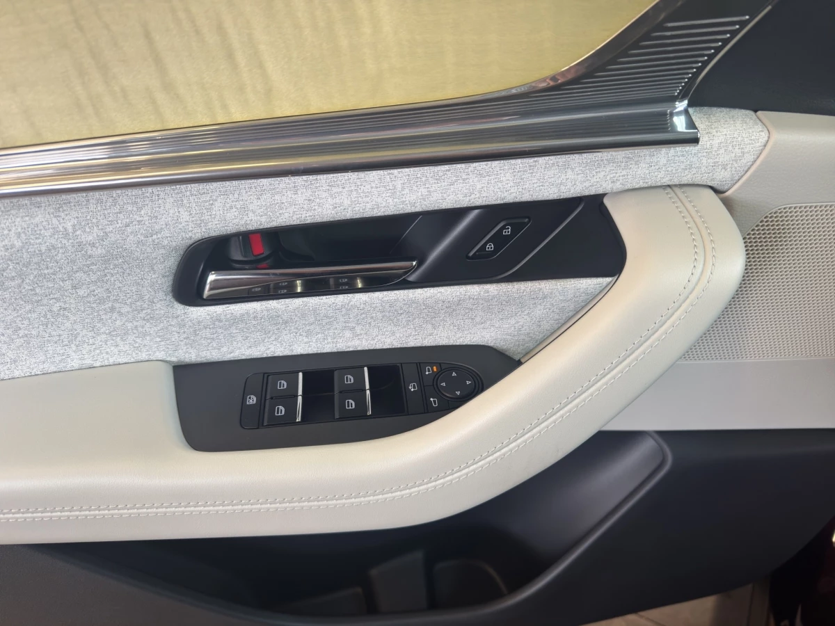 Mazda-CX-80-image-15