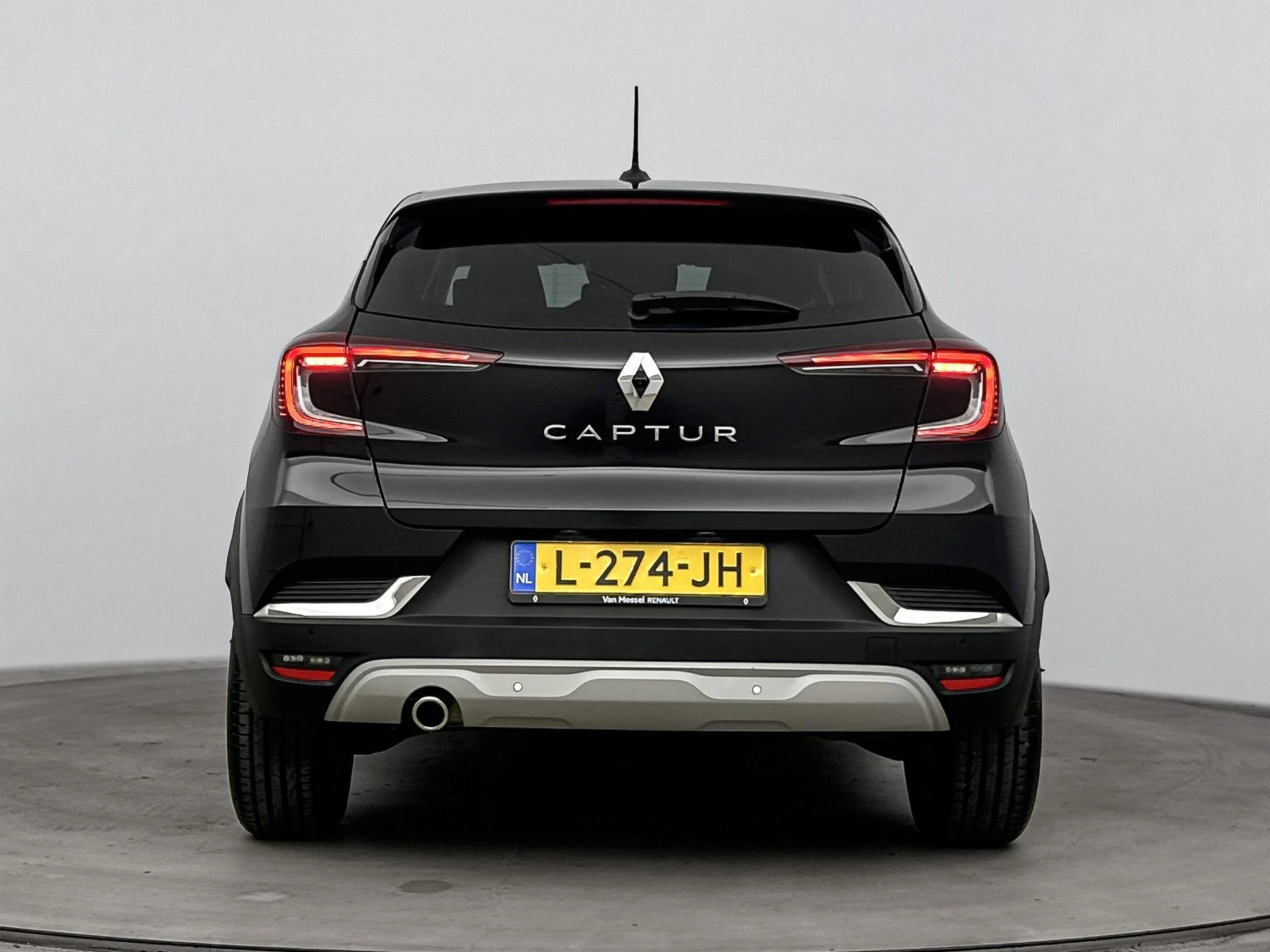 Renault-Captur-image-2