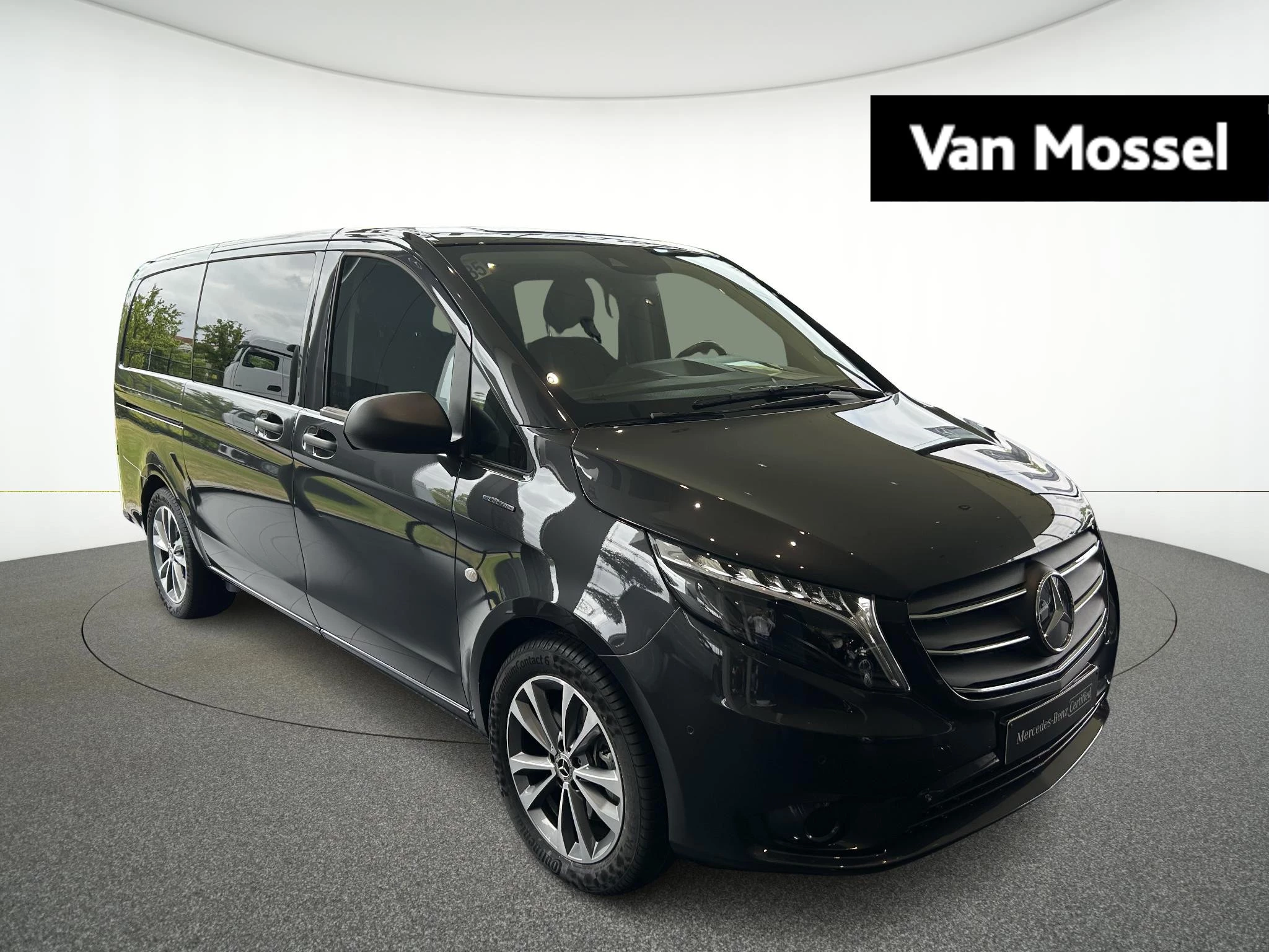 Mercedes-Benz-eVito-image-0