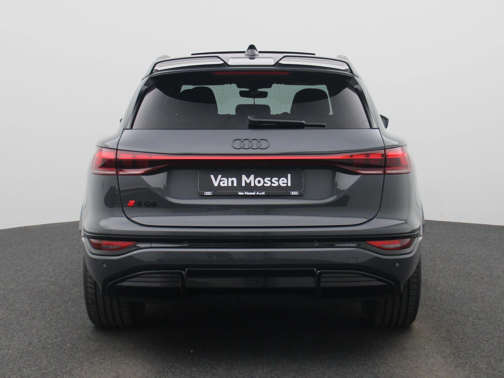 Audi Q6 e-tron