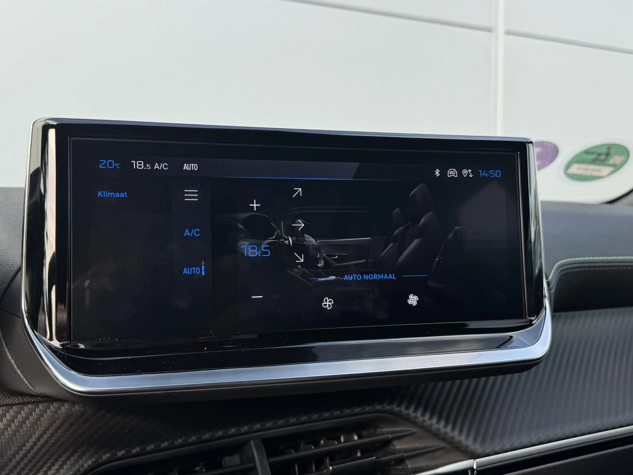Peugeot-2008-image-22