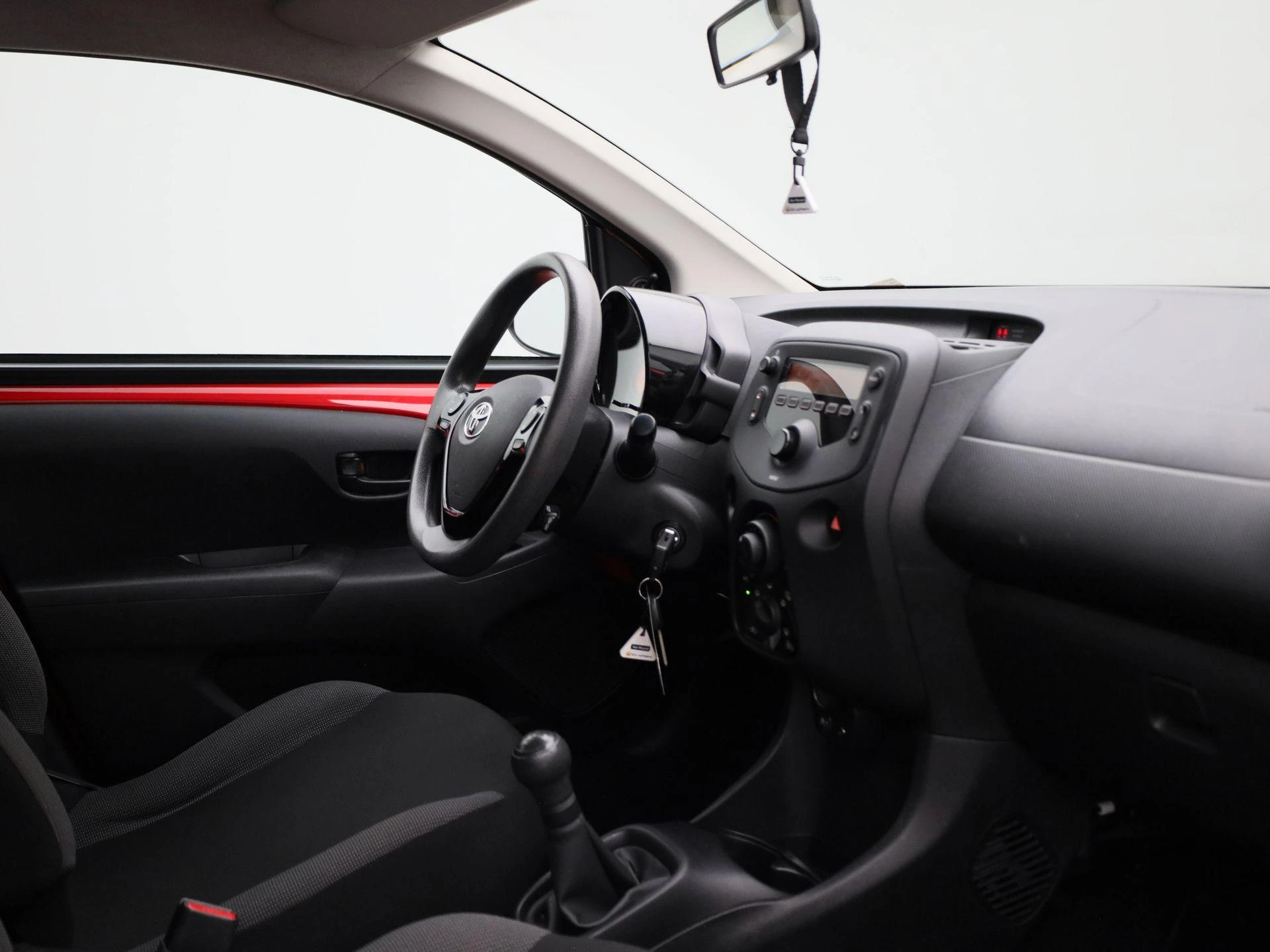 Toyota-Aygo-image-25