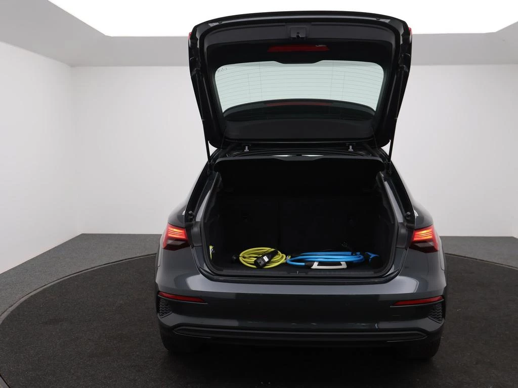 Audi A3 Sportback PHEV Audi A3 Sportback Attraction 40TFSIe 204PK *AUTOMAAT*VIRTUAL COCKPIT*ACC*LANE-ASSIST*APP-CONNECT*KEYLESS GO*...*