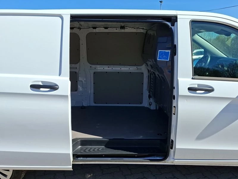 Mercedes-Benz Vito 116 NEUES MODELL EXTRALANG AHK NAVI KAMERA