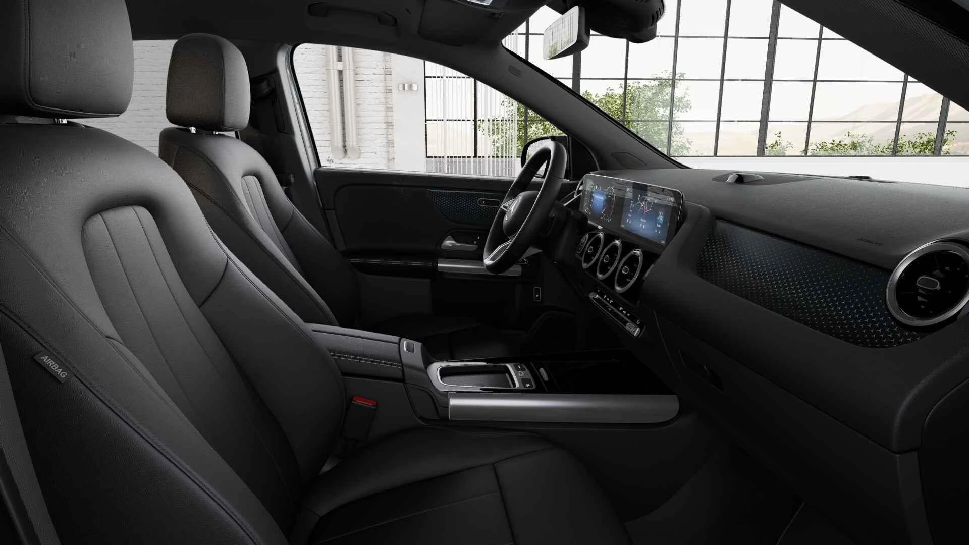 Mercedes-Benz-GLA-image-9