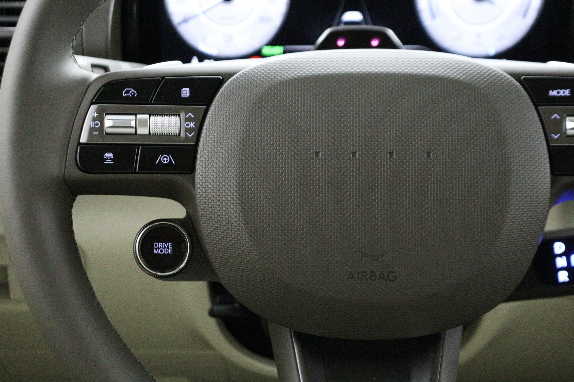 Hyundai-Inster-image-18