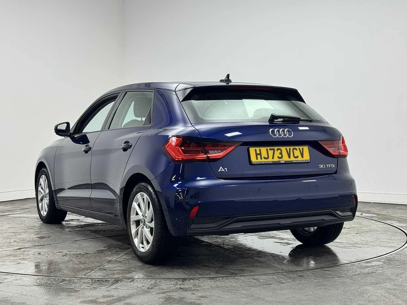 Audi-A1 Sportback-image-2