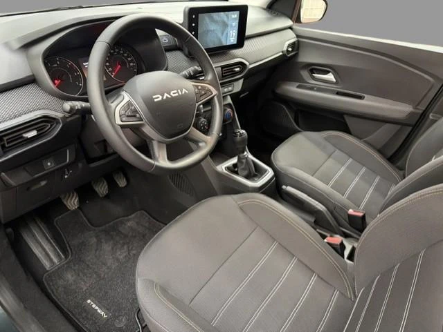 Dacia-Sandero Stepway-image-7
