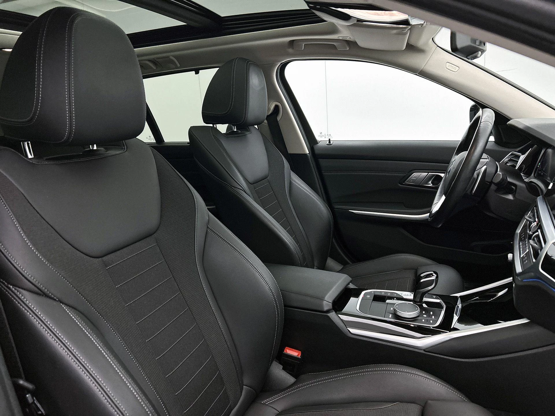 BMW-3 Serie-image-35