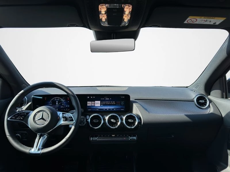 Mercedes-Benz GLA 200 d PROGRESSIVE AHK DISTRONIC MBUX KLIMA ProgressiveC118 GLA 200 d PROGRESSIVE AHK DISTRONIC MBUX KLIMA Progressive