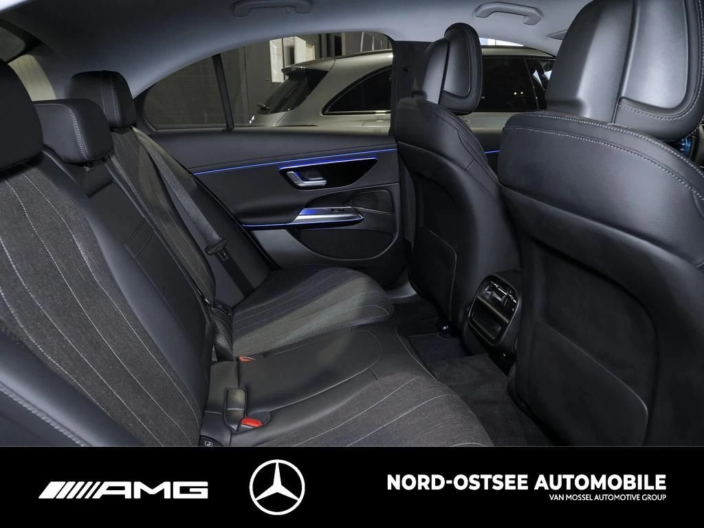 Mercedes-Benz E-Klasse 220 d AVANTGARDE LED DISTRO AHK KAMERA AMBIE AVANTGARDE