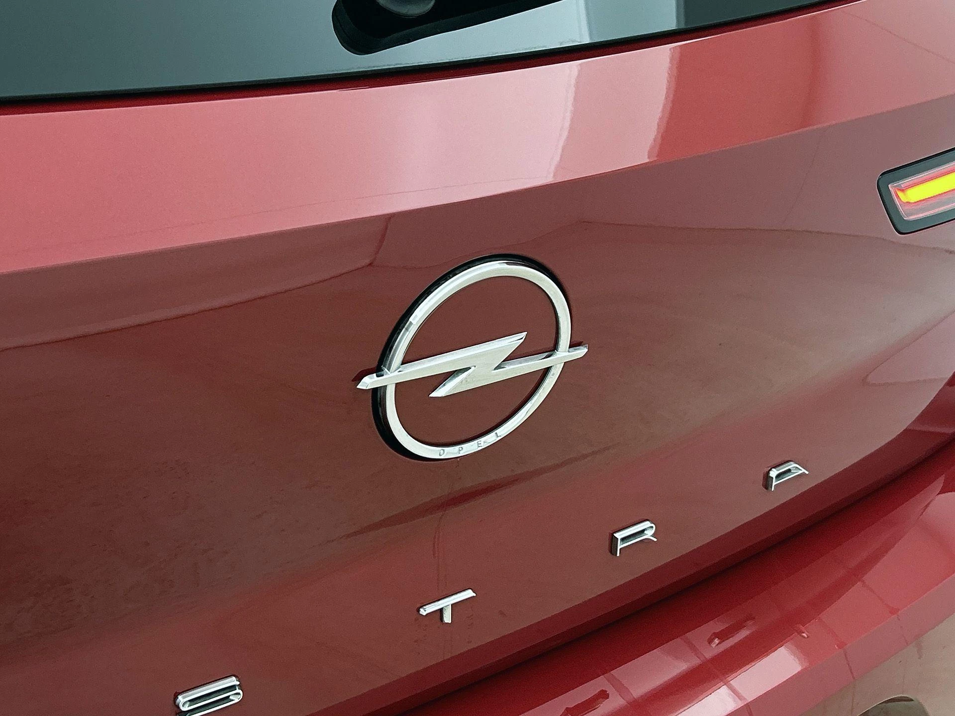 Opel Astra 1.2 Turbo Edition