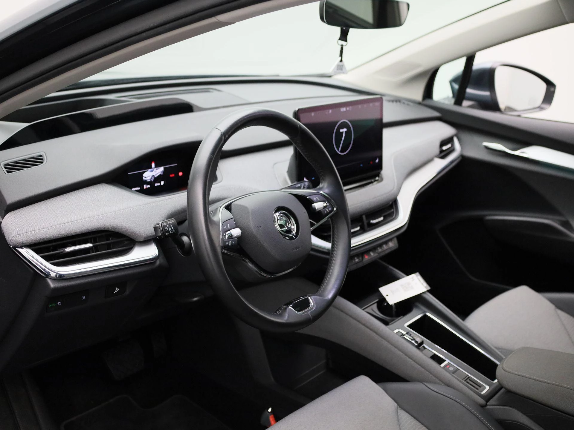 Škoda-Enyaq iV-image-25