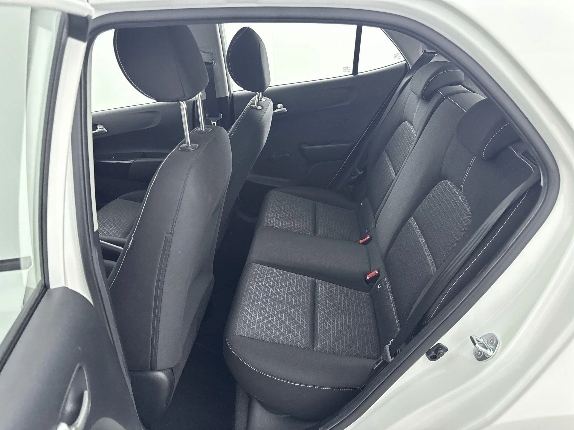 Kia-Picanto-image-23