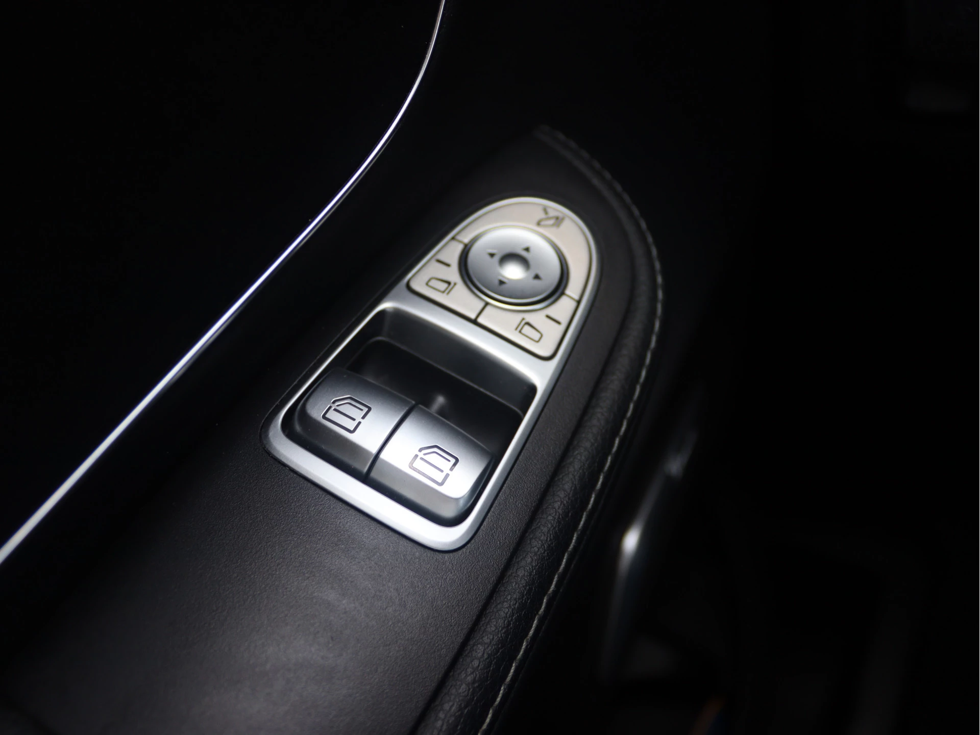 Mercedes-Benz V-Klasse 250d L2 D.C. Edition | AMG/CLIMA/NAVI/360° CAMERA | Certified