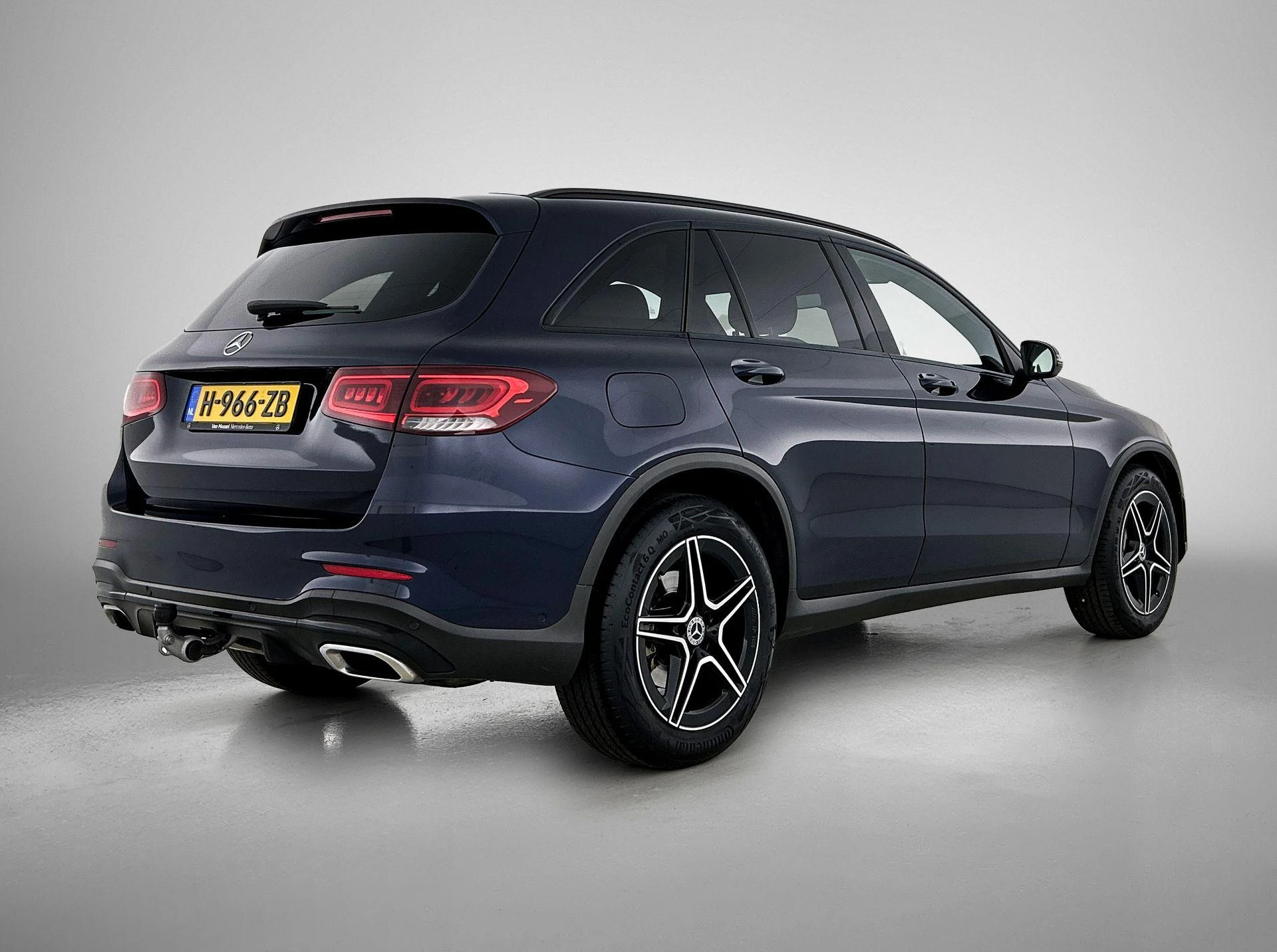 Mercedes-Benz-GLC-image-3