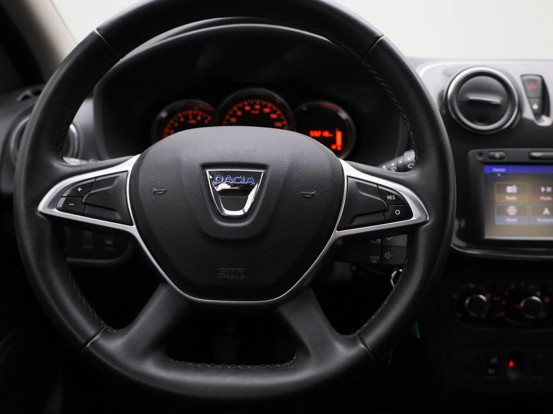 Dacia-Sandero-image-6