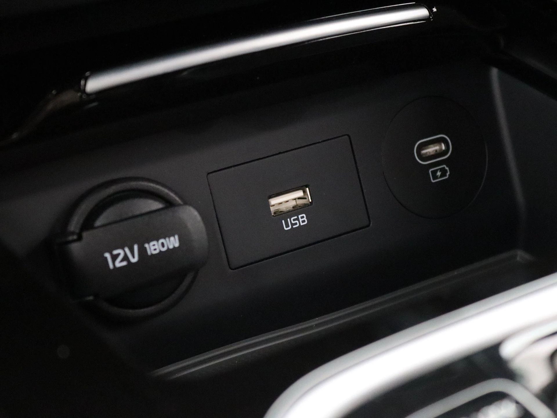 Kia-Ceed Sportswagon-image-19