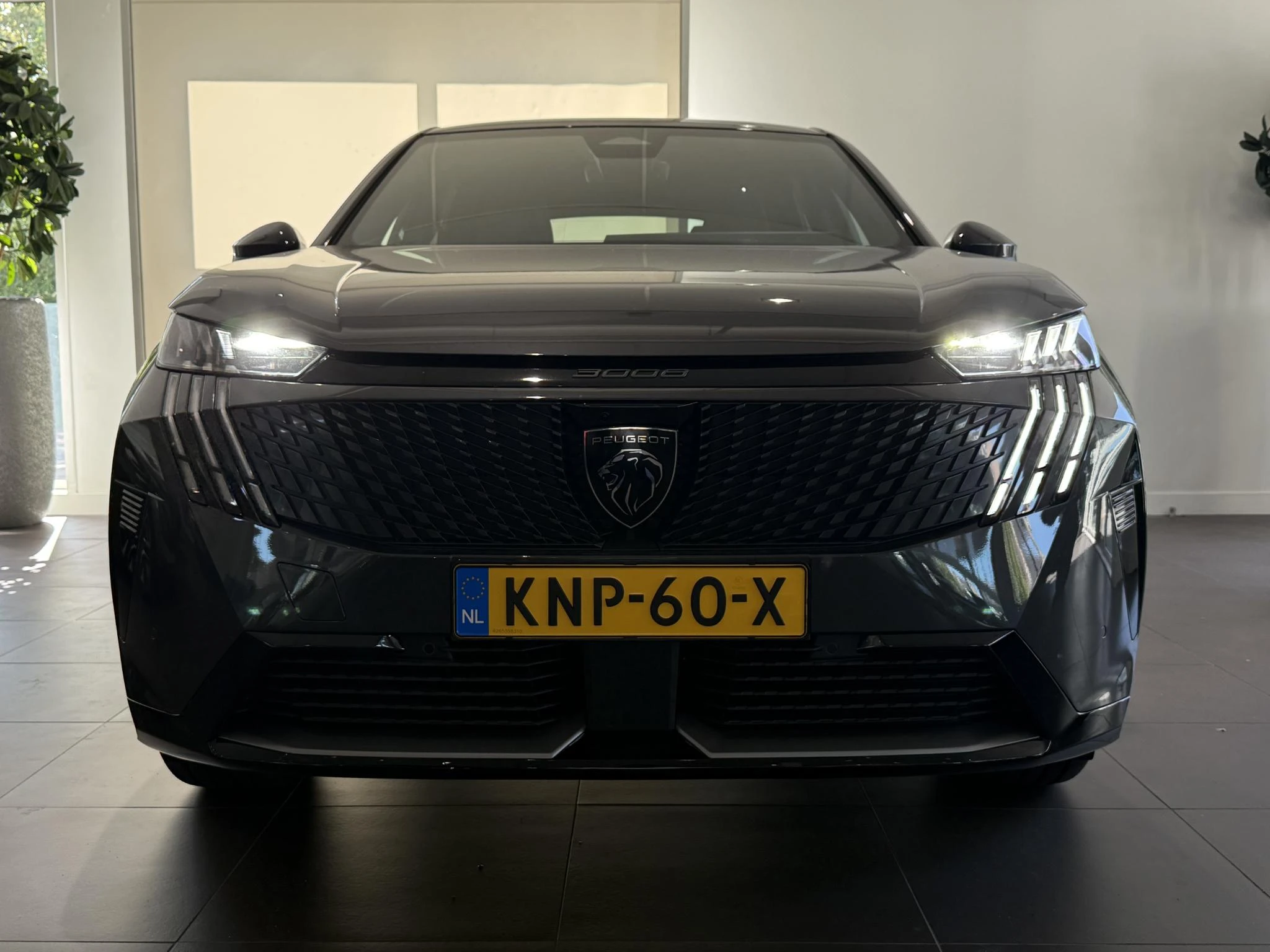 Peugeot e-3008 GT Long Range 230 97 kWh
