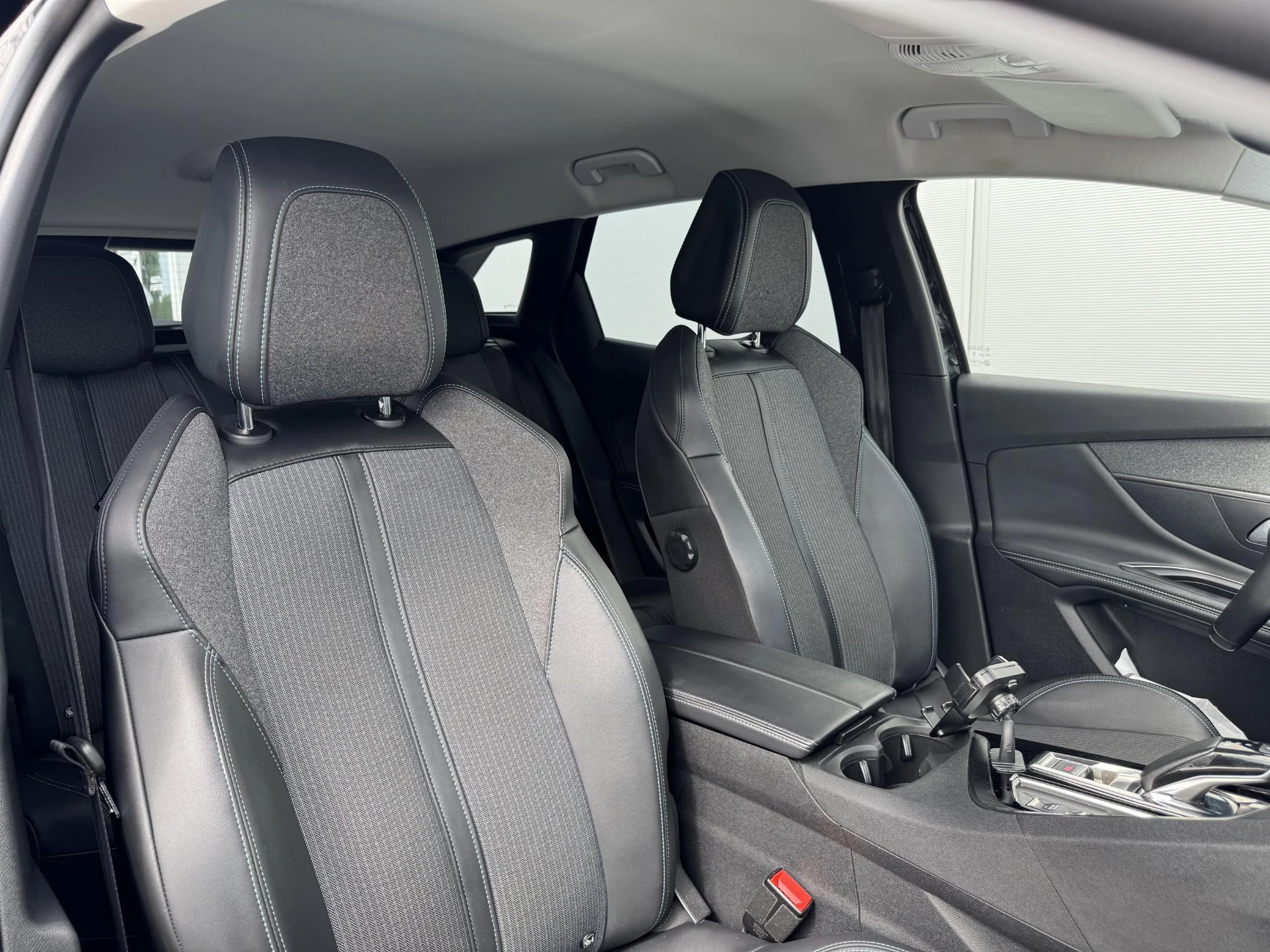 Peugeot-3008-image-10