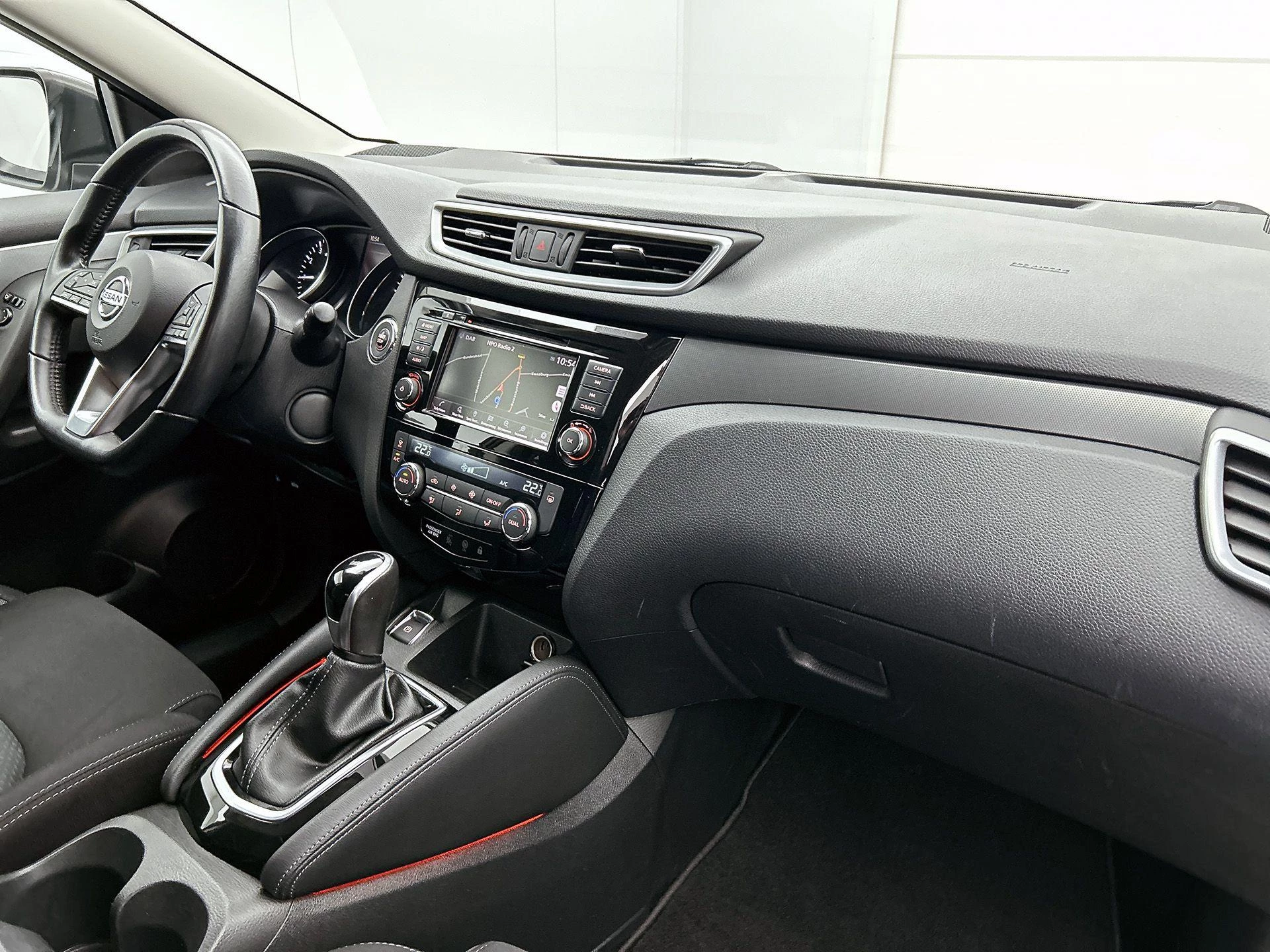 Nissan-QASHQAI-image-35