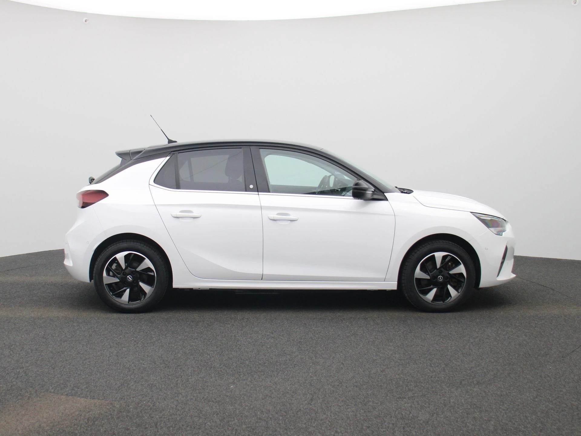 Opel-Corsa-e-image-5