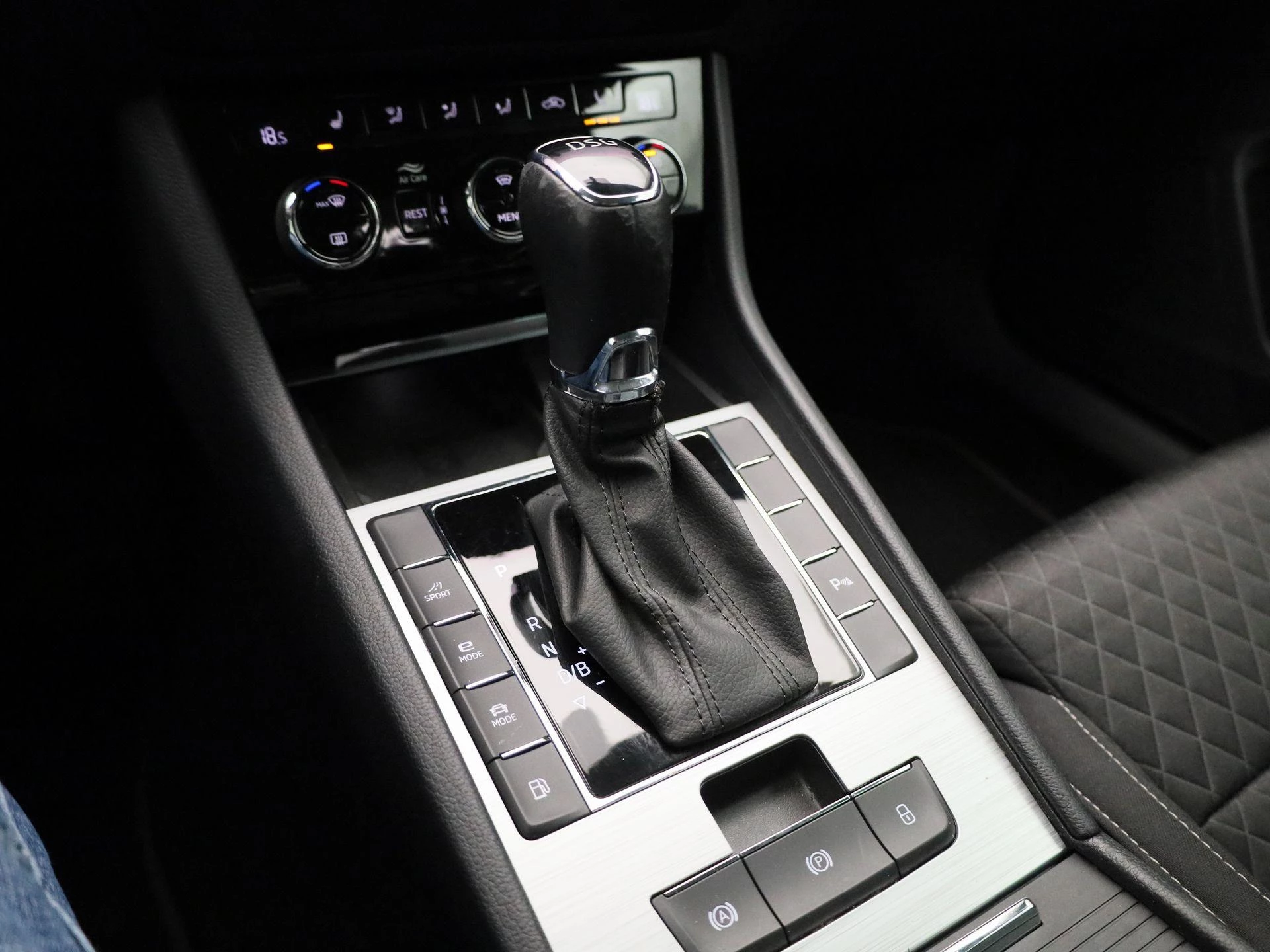 Škoda Superb Combi 1.4 TSI iV 160kW DSG6 Ambition
