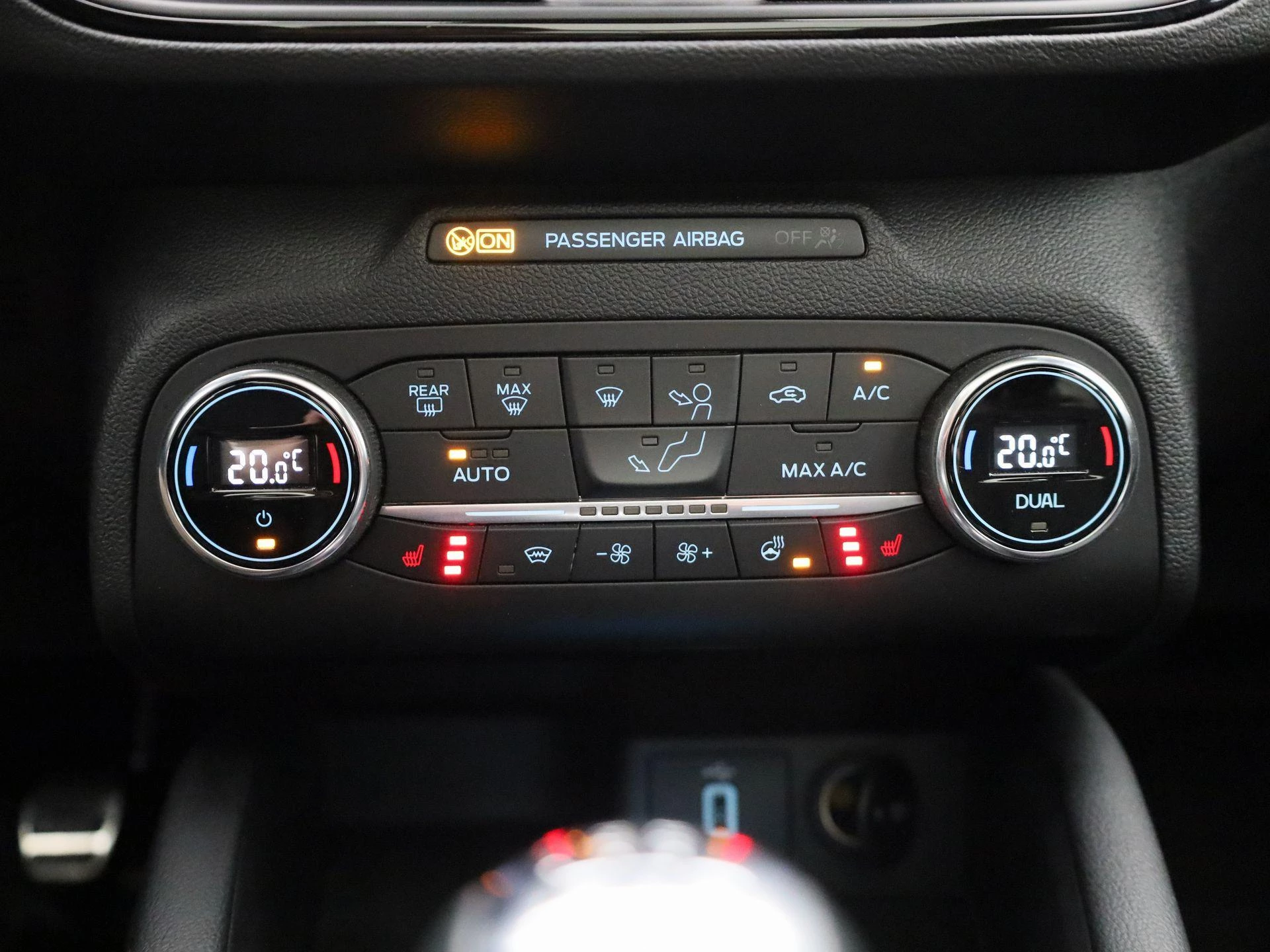 Ford Focus 1.0 EcoBoost ST Line Business
