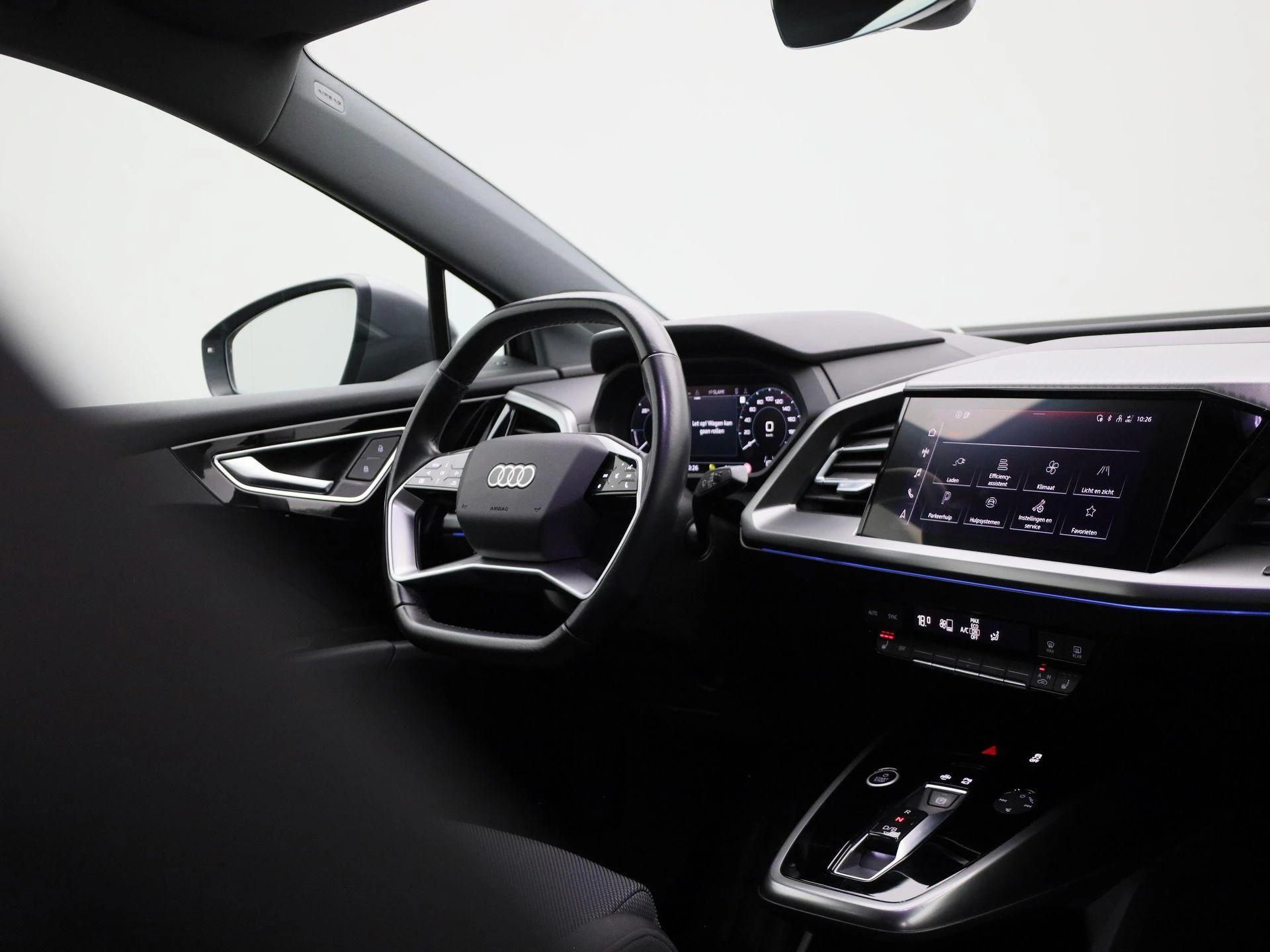 Audi-Q4 e-tron-image-38